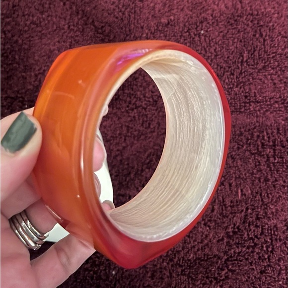 🚫SOLD🚫Vintage Bangles One Ivory and One Orange. - Picture 5 of 9